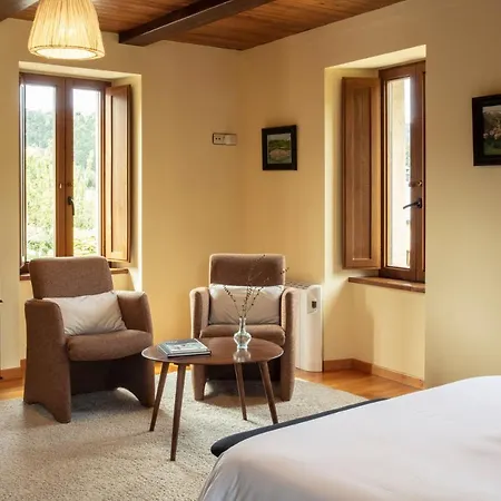 Lugar Del Rio Kır Evi