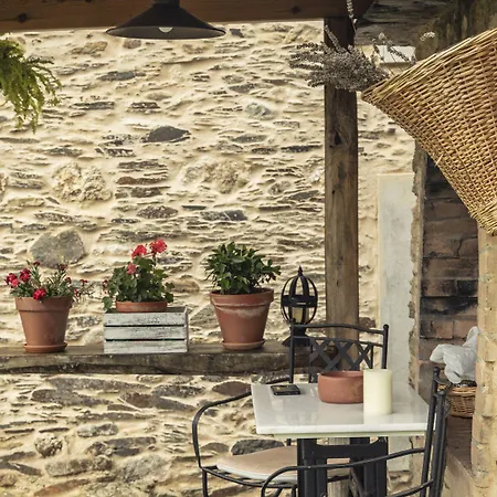 Kır Evi Lugar Del Rio